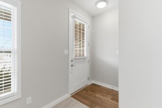 1168 Autumn Ridge Dr in Lexington, KY - Building Photo - Building Photo