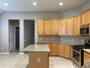 18215 Linden Forest Ln in Katy, TX - Building Photo - Building Photo