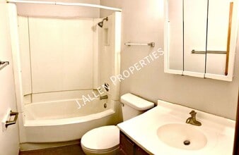 107 Gold Strike Dr in Norfolk, NE - Building Photo - Building Photo