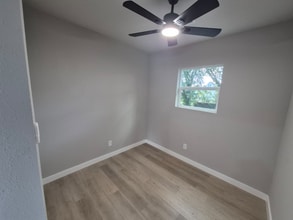 2209 Gano St in Houston, TX - Foto de edificio - Building Photo