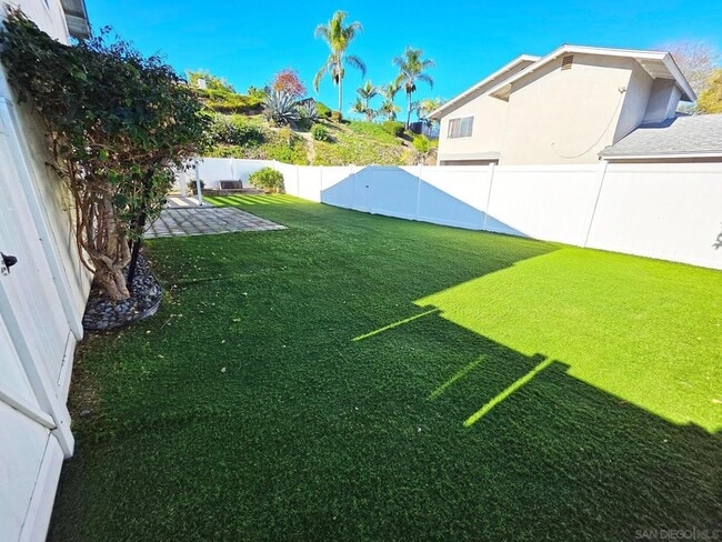 2230 Ledgeview Ln in Spring Valley, CA - Building Photo - Building Photo