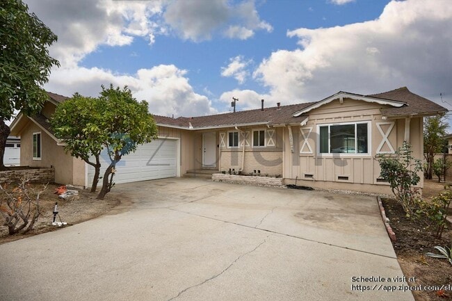 630 La Presa Dr in La Habra, CA - Building Photo - Building Photo