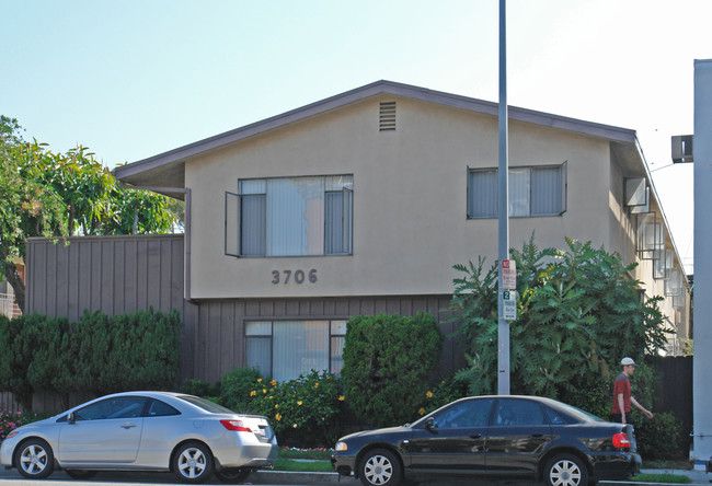 3706 Motor Ave in Los Angeles, CA - Building Photo - Building Photo