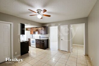 6621 Pebble Beach in North Lauderdale, FL - Building Photo - Building Photo