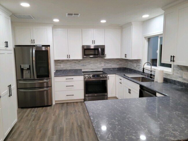 property at 9048 E Grandview St
