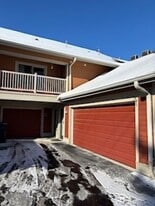 140 Depot Dr in Verona, WI - Building Photo