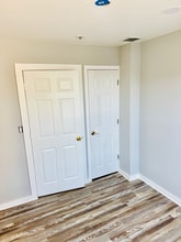 7 W Main St, Unit 7A in Somerville, NJ - Building Photo - Building Photo