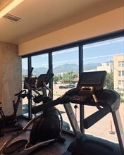 Avian Apartments in Colorado Springs, CO - Building Photo - Building Photo