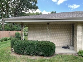 419 Peachtree Cir, Unit Peachtree in Loves Park, IL - Building Photo - Building Photo