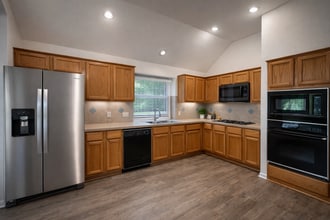 4513 Whispering Valley Dr in Austin, TX - Building Photo - Building Photo