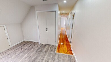 109 Deering Rd, Unit #3 in Boston, MA - Building Photo - Building Photo