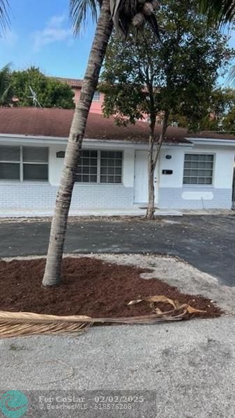 551 NW 18th St in Fort Lauderdale, FL - Building Photo