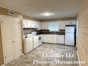 213 James Cir, Unit 213 in Oxford, MS - Building Photo - Building Photo