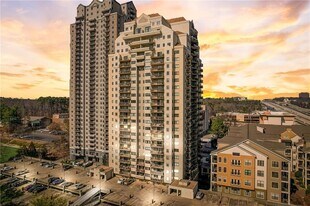 795 Hammond Dr, Unit 1501 in Atlanta, GA - Building Photo