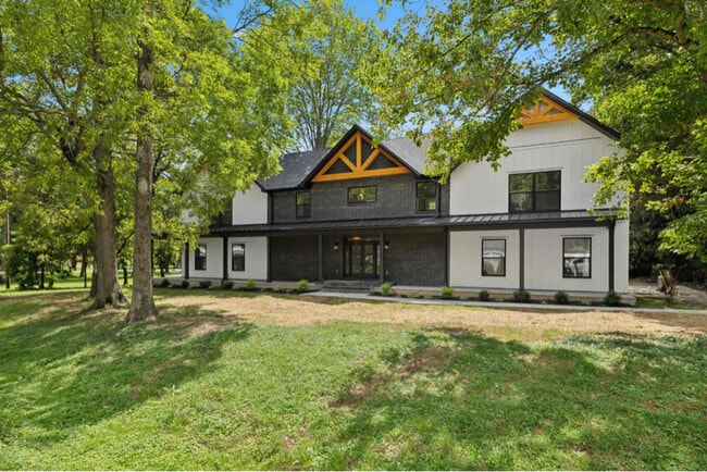 property at 102 Cayce Valley Dr