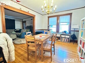 24 Dickinson Rd in Boston, MA - Building Photo - Building Photo