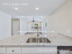 2911 S Gaines St in Little Rock, AR - Building Photo - Building Photo