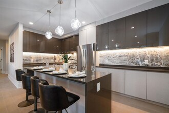 7101 River Rd in North Bergen, NJ - Building Photo - Building Photo