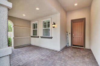 12057 La Palmera Ave in Las Vegas, NV - Building Photo - Building Photo