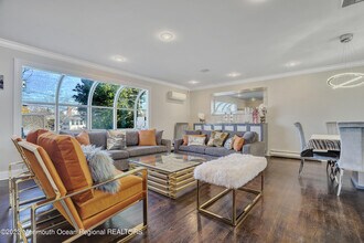 278 Lake Ave in Long Branch, NJ - Building Photo - Building Photo
