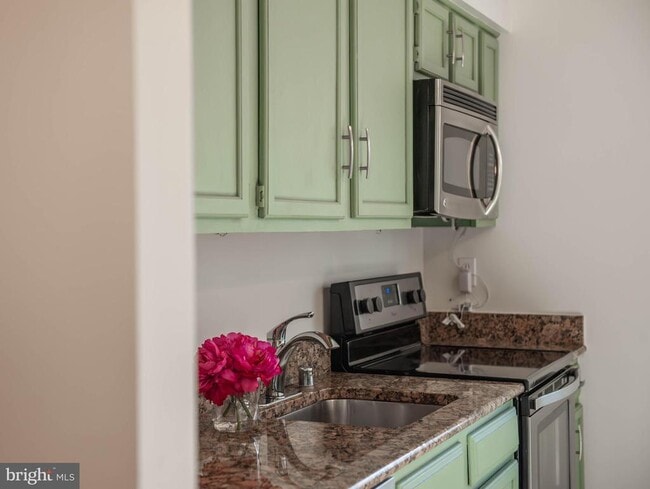 property at 10600 Partridge Ln