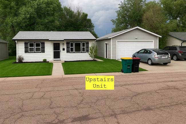 property at 943 Raymond Pl