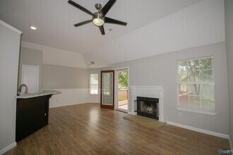 101 Rebecca Pines Dr in Madison, AL - Building Photo - Building Photo