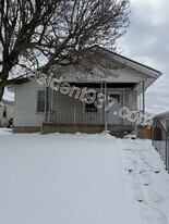 1012 Chelsea Ave in Dayton, OH - Building Photo