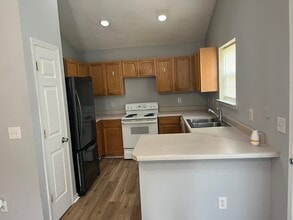 5513 Stewartby Dr in Raleigh, NC - Building Photo - Building Photo