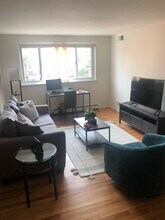 515 W Wrightwood Ave, Unit 512 in Chicago, IL - Building Photo - Building Photo