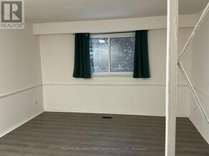 361 Linden St in Oshawa, ON - Building Photo - Building Photo