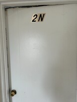 1359 St Johns Ave in Highland Park, IL - Building Photo