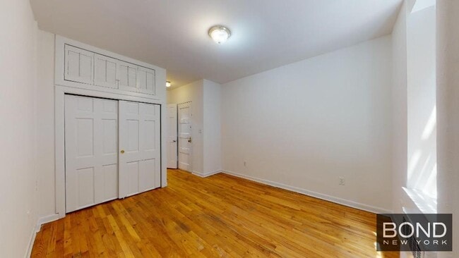 property at 419 E 73rd St