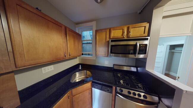 56 Burbank St, Unit 21B