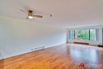 725 Mariposa Ave in Mountain View, CA - Building Photo - Building Photo