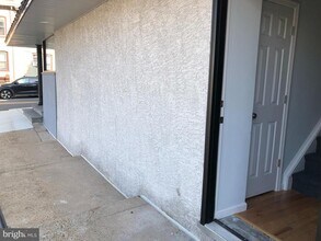 441 Leverington Ave in Philadelphia, PA - Building Photo - Building Photo