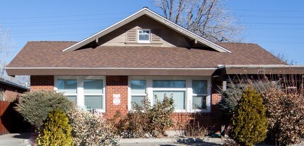 65 Caliente St in Reno, NV - Foto de edificio - Building Photo