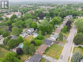 38 Hiley Ave in Ajax, ON - Building Photo - Building Photo