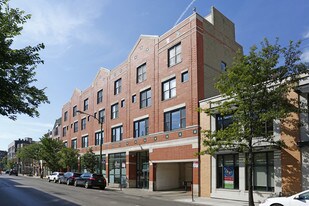 2840 N Lincoln Ave in Chicago, IL - Building Photo