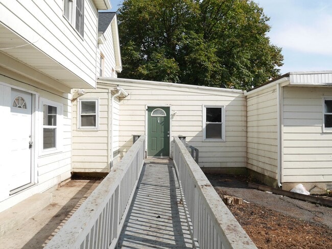 property at 700 S Union Ave