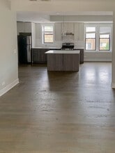2620 N Rockwell St, Unit 3A in Chicago, IL - Building Photo - Building Photo