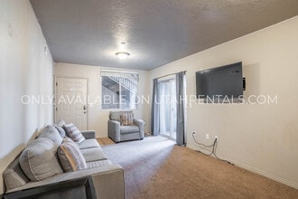 884 E 700 N in Provo, UT - Building Photo - Building Photo
