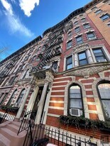 East 18th Street in New York, NY - Building Photo