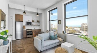 1139 W Lawrence Ave in Chicago, IL - Building Photo