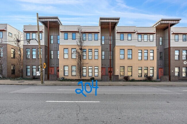 1225 4th Ave S in Nashville, TN - Building Photo - Building Photo