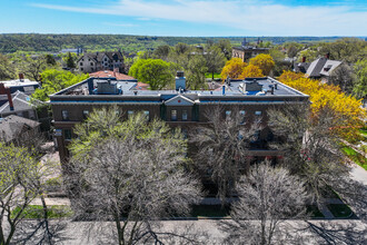 Nathan Hale Park Condominiums in St. Paul, MN - Building Photo - Building Photo