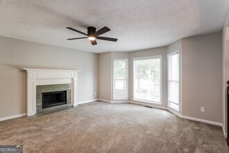 300 Ladora Dr in Dallas, GA - Building Photo - Building Photo