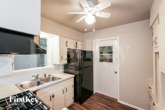 619 S Alexander Ave in Duncanville, TX - Building Photo - Building Photo