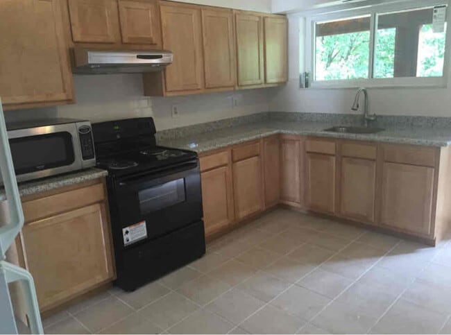 312 Ophelia St in Pittsburgh, PA - Building Photo - Building Photo