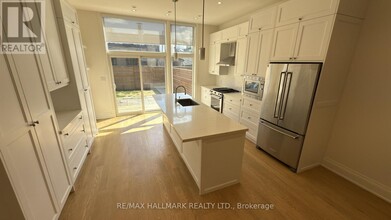 47 Saulter St in Toronto, ON - Building Photo - Building Photo
